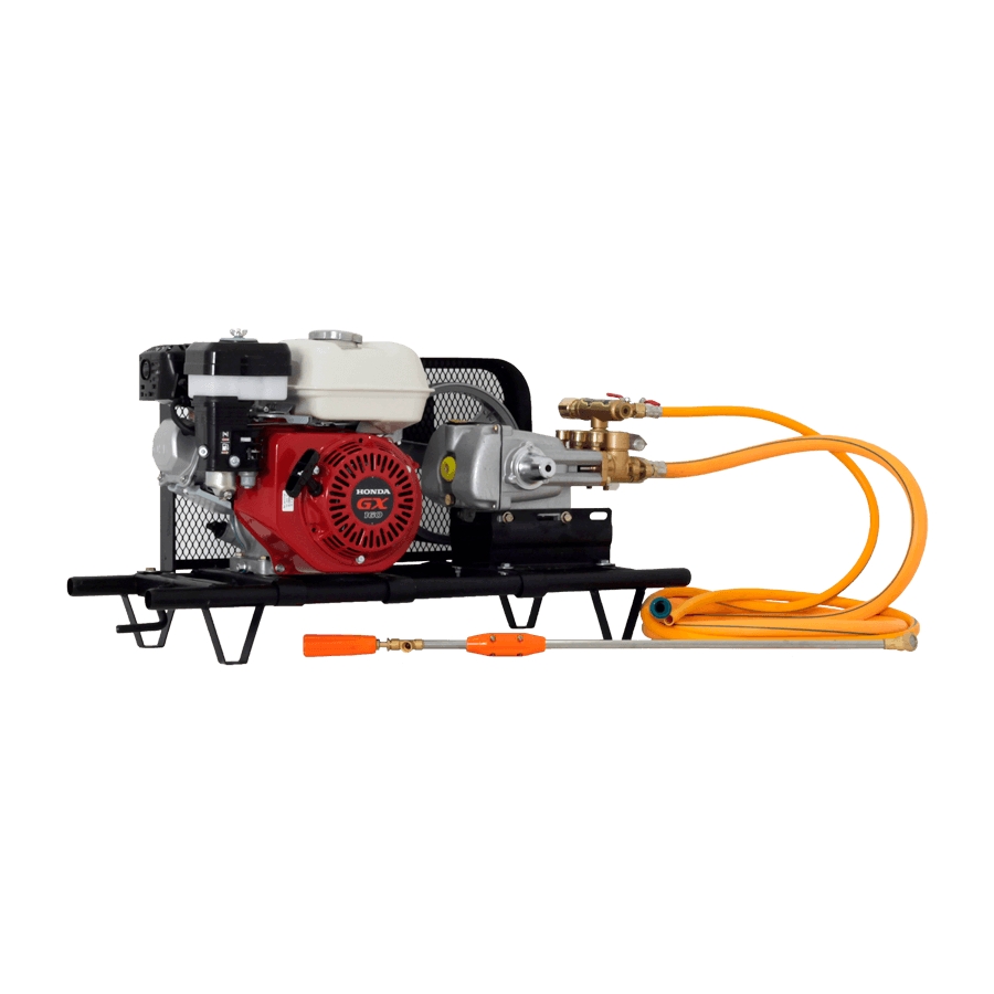 FUMIGADORA ENERMAX 5.5HP - 40L/M  3 PISTONES 30MM RETORNO AUTOMATICO