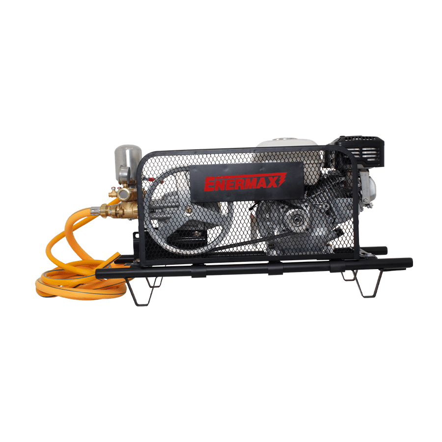 FUMIGADORA ENERMAX 6.5HP - 40L/M  3 PISTONES 30mm